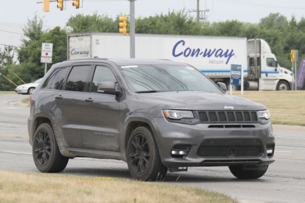 Jeep Grand Cherokee Trackhawk: Hellcat inside!