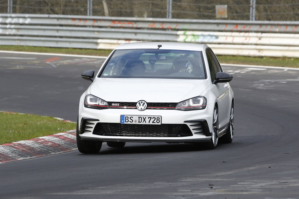 VW Golf GTI Clubsport S