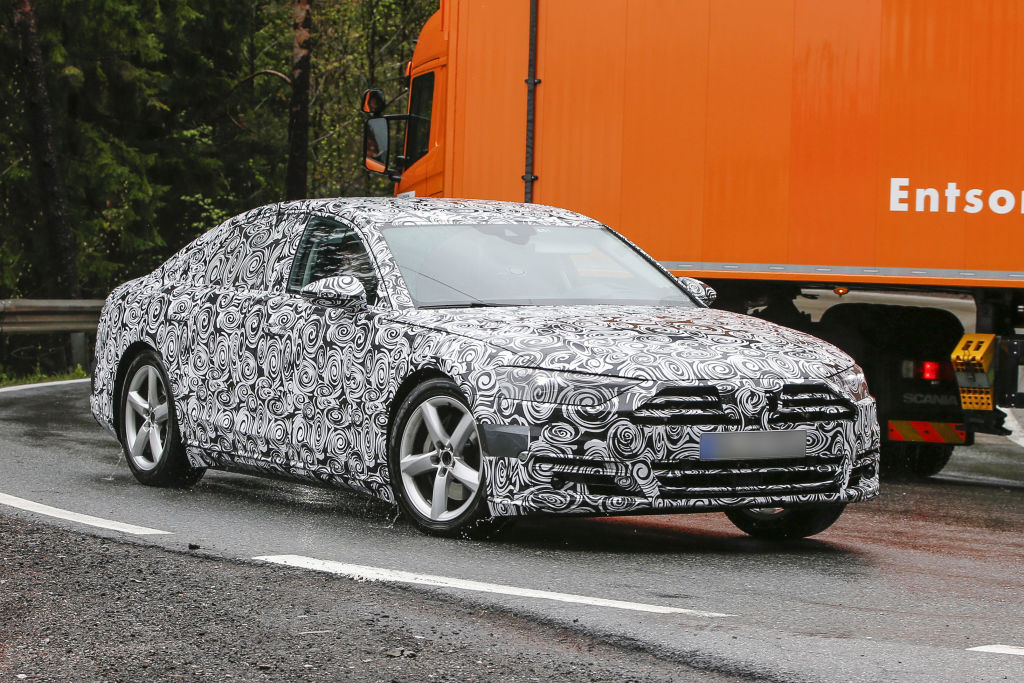 Erlkönig Audi A8 2016
