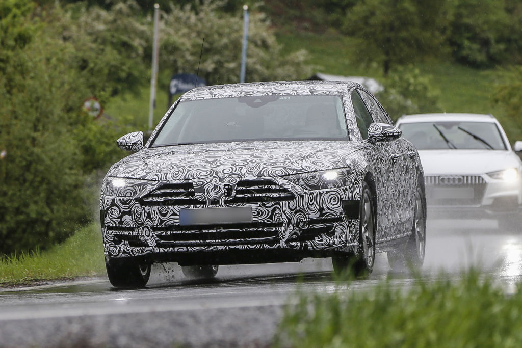 Erlkönig Audi A8 2016