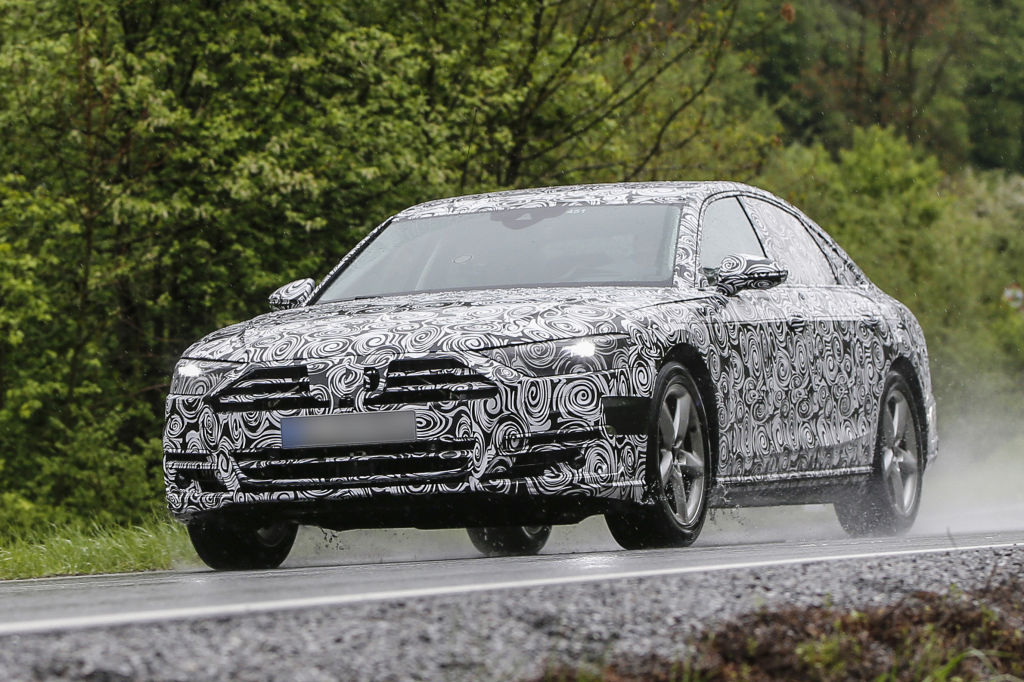 Erlkönig Audi A8 2016