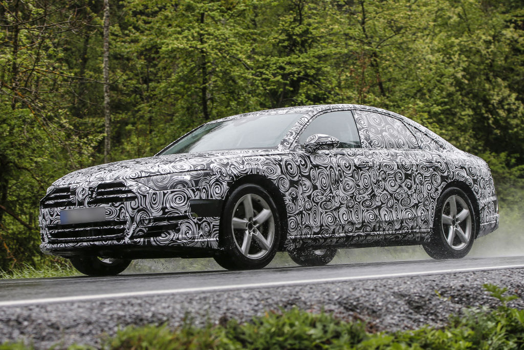 Erlkönig Audi A8 2016
