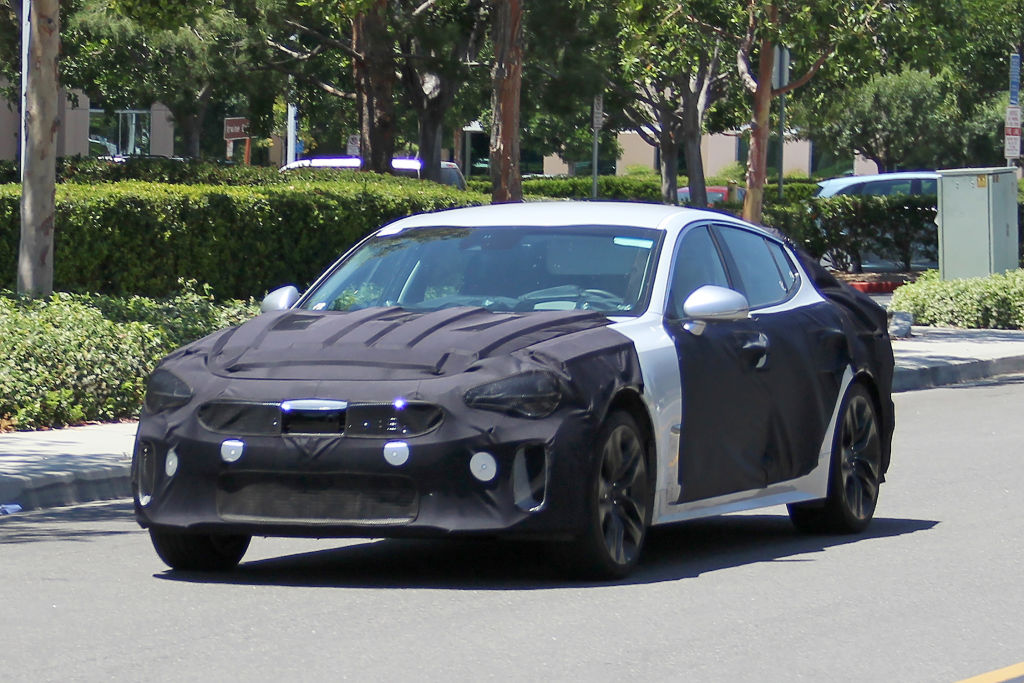 Erlkönig Kia GT