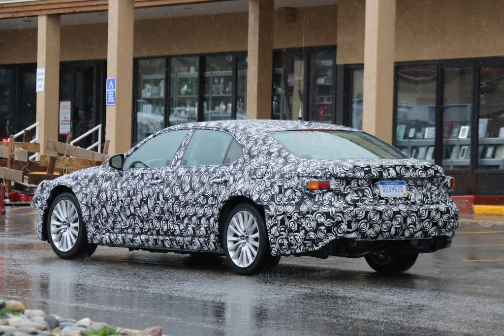 Erlkönig Lexus LS für 2017