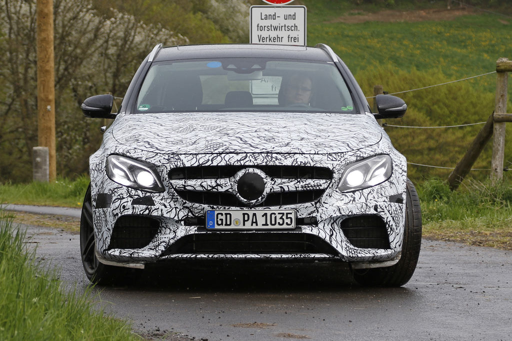 Erlkönig Mercedes-AMG E63 T-Modell