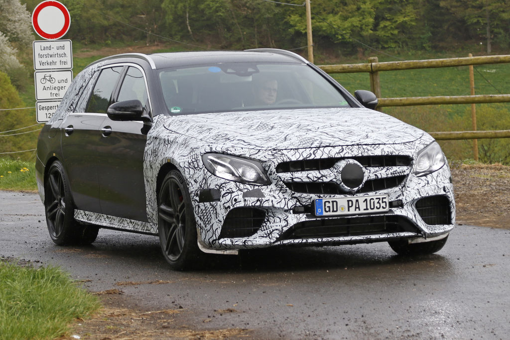 Erlkönig Mercedes-AMG E63 T-Modell