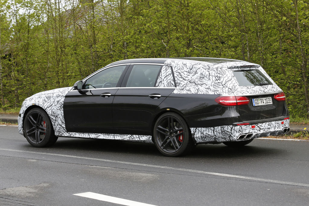 Erlkönig Mercedes-AMG E63 T-Modell