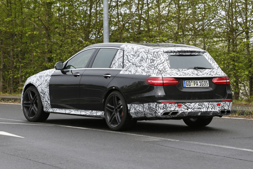 Erlkönig Mercedes-AMG E63 T-Modell