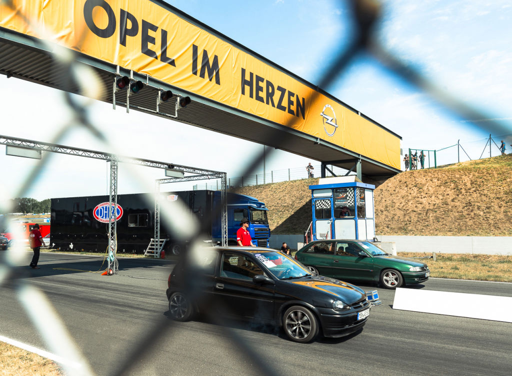 Opel-Treffen in Oschersleben