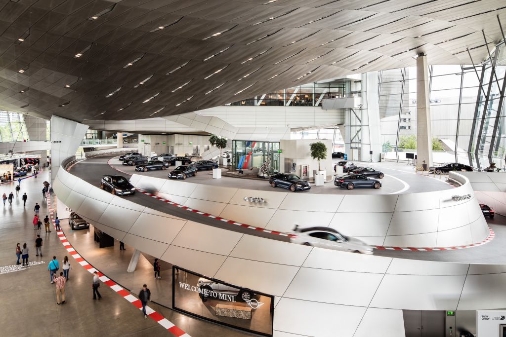 In der Automobilausliefrung der BMW-Welt wurden an einem Tag 73 M-Fahrzeuge abgeholt