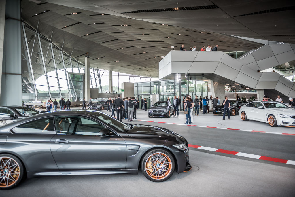 In der Automobilausliefrung der BMW-Welt wurden an einem Tag 73 M-Fahrzeuge abgeholt