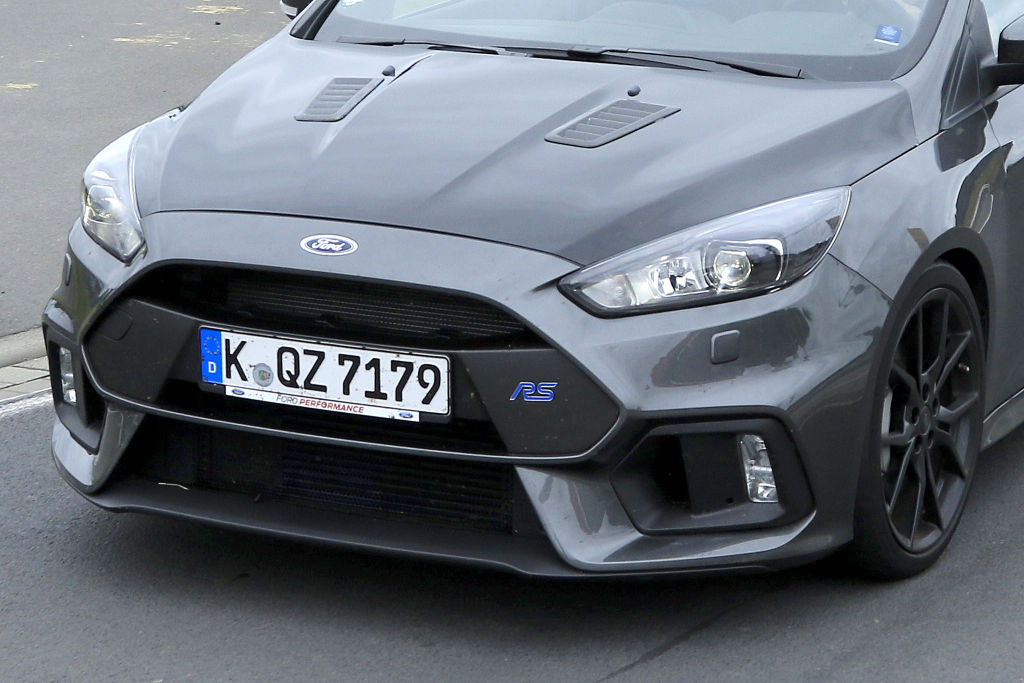 Ford Focus RS500 mit aggressiveren Stoßfängern