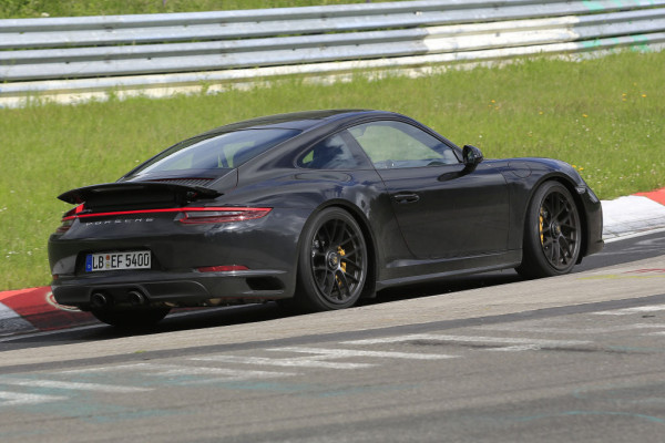 Porsche 911 GTS 991.2