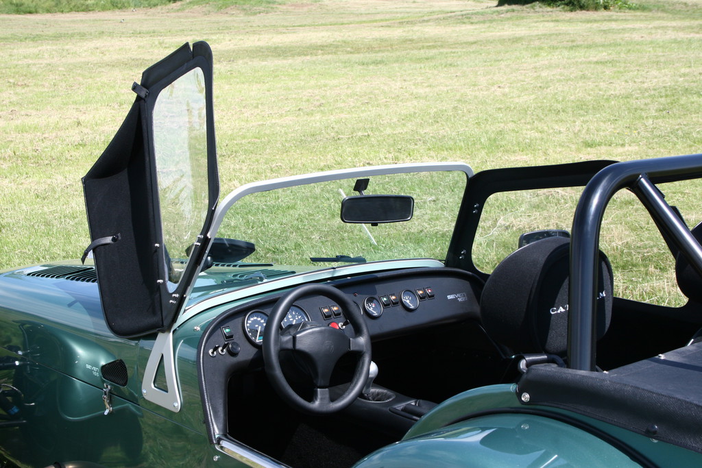 Caterham Seven 165