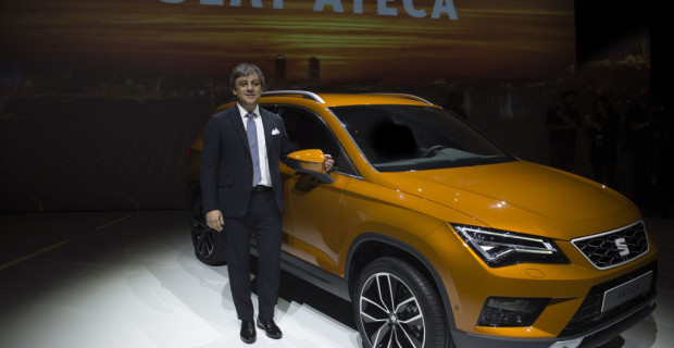 Seat-Chef Luca de Meo mit dem Ateca