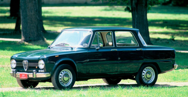 Alfa Romeo Giulia Berlina, 1962-1978