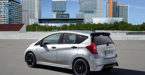 Nissan Note „Black Edition“