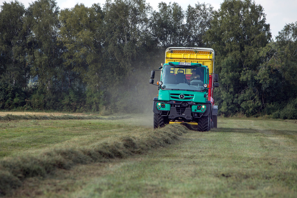Mercedes-Benz Unimog