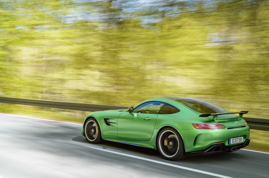 Mercedes-AMG GT R