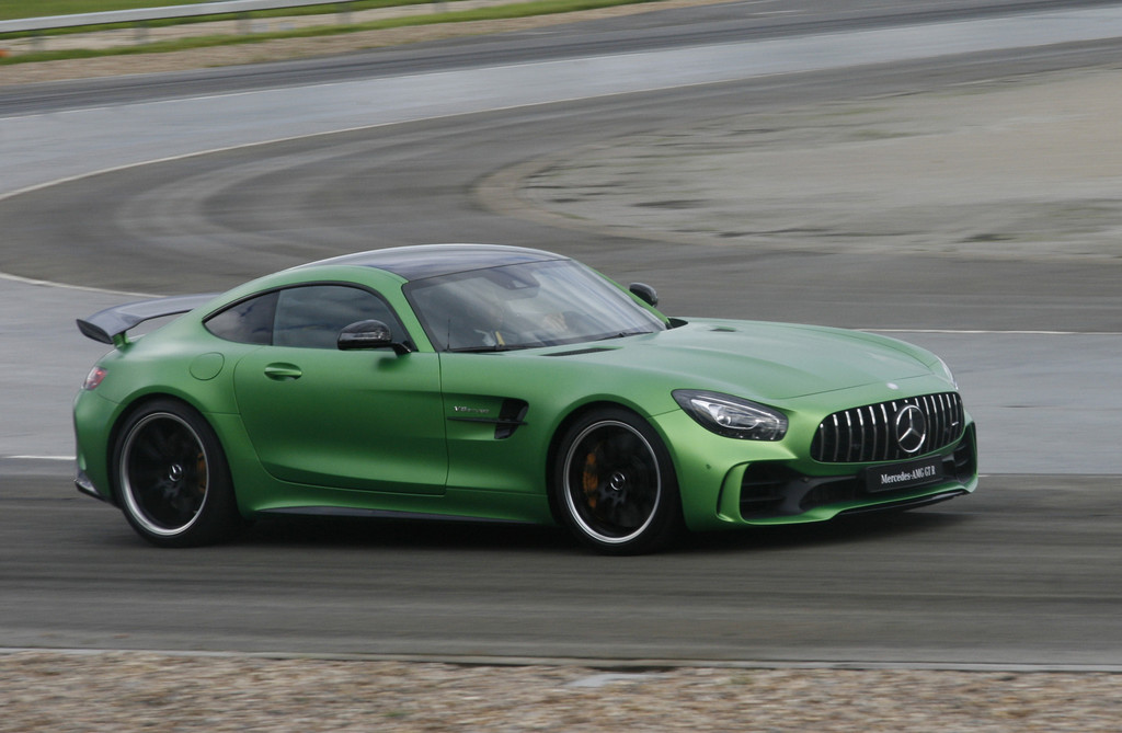Mercedes-AMG GT R
