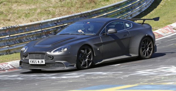 Aston Martin Vantage GT8