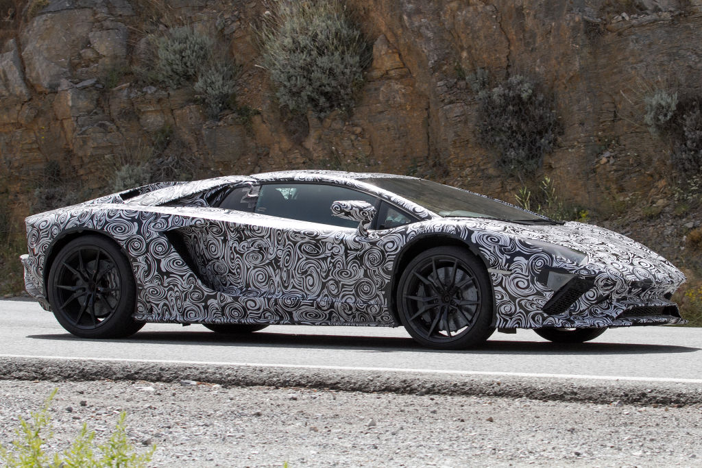 Erlkönig Lamborghini Aventador Roadster Facelift
