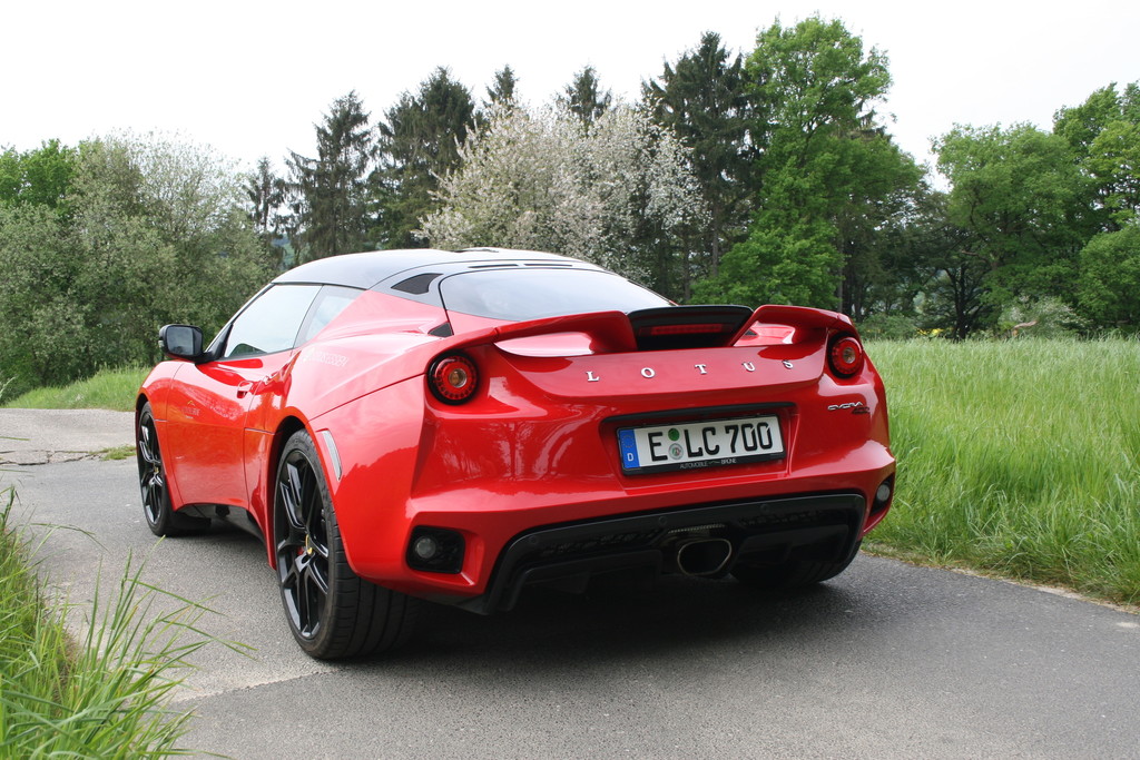 Lotus Evora 400
