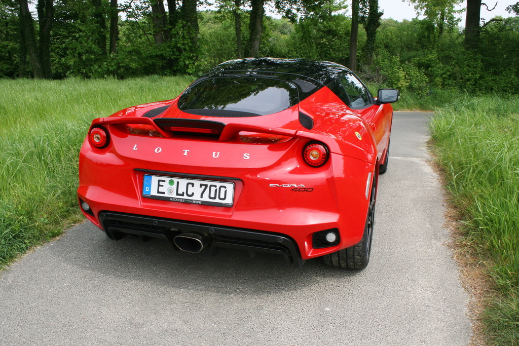 Lotus Evora 400