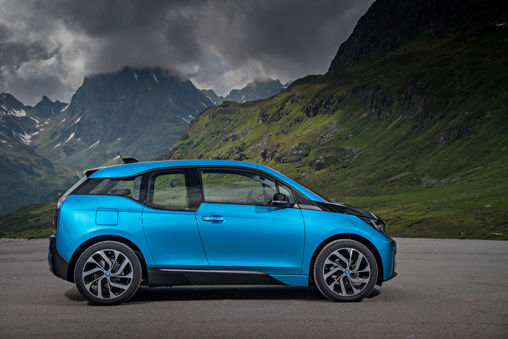BMW i3