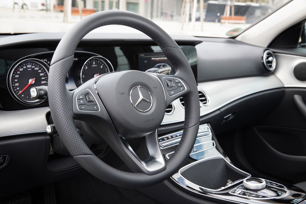 Mercedes-Benz E-Klasse als Taxi
