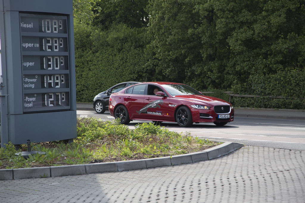 Jaguar Sprit-Spar-Challenge mit einem XE