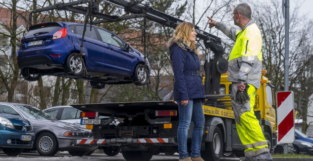 Fahrzeug abschleppen