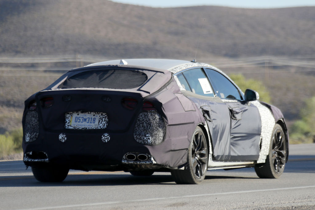 KIA GT, Erlkönig, Hyundai Genesis, Luxus Coupé
