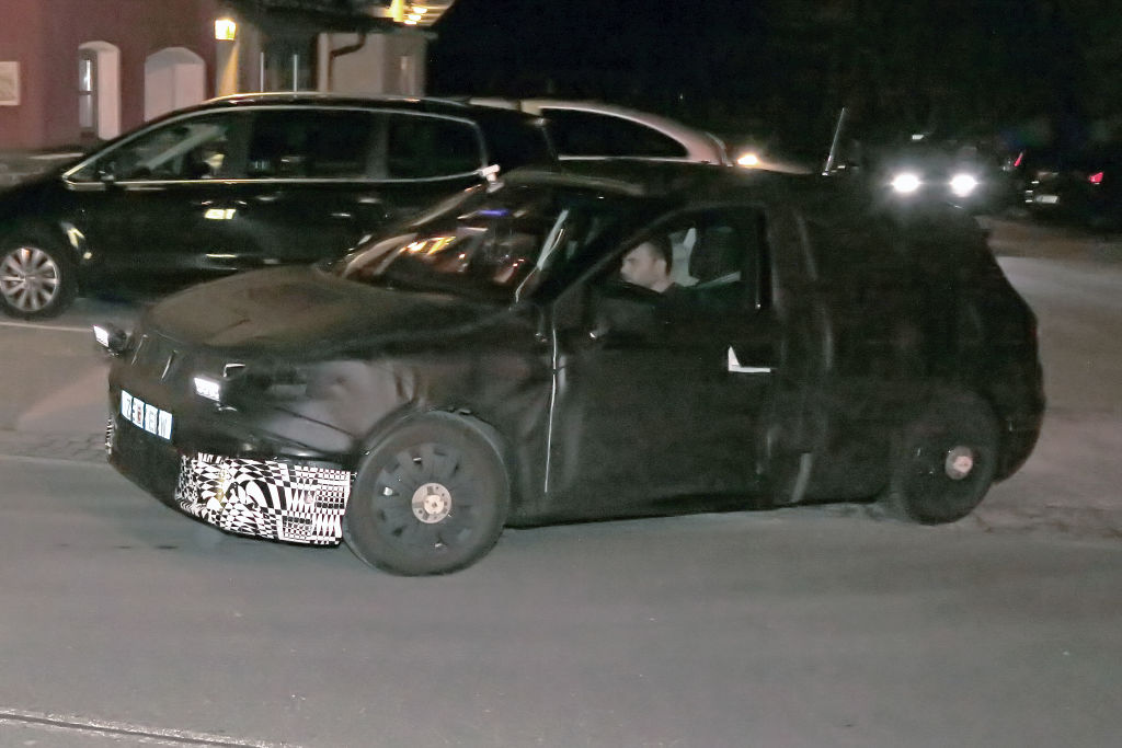 Erlkönig des kleinen Seat SUV