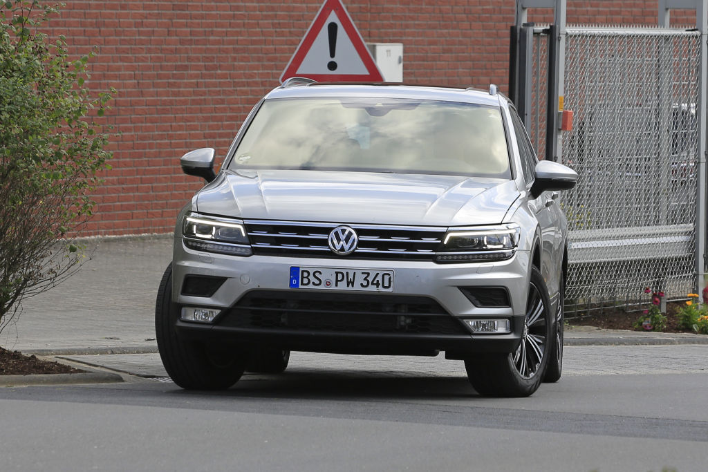 VW Tiguan XL