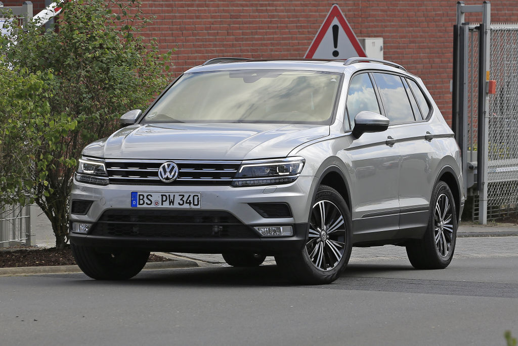 VW Tiguan XL