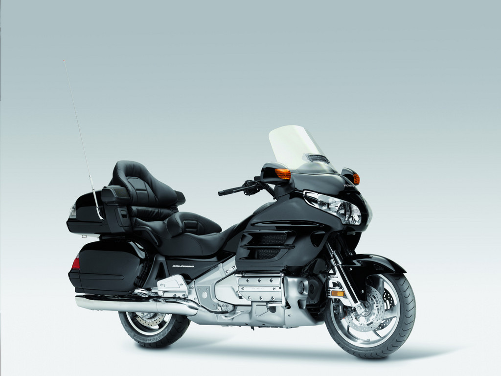 Honda Gold Wing, seit 2006 mit Airbag erhältlich