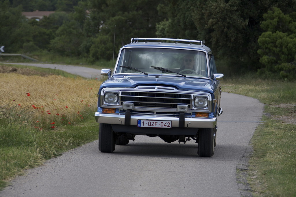 Jeep Grand Wagoneer (1991)