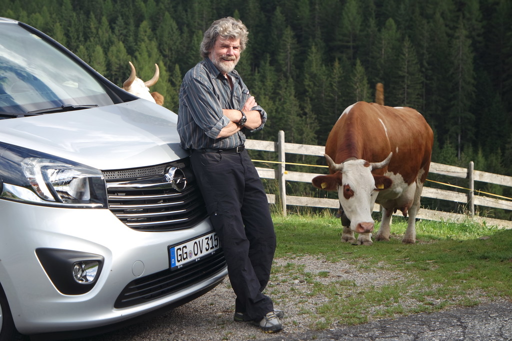 Reinhold Messner und Opel Vivaro