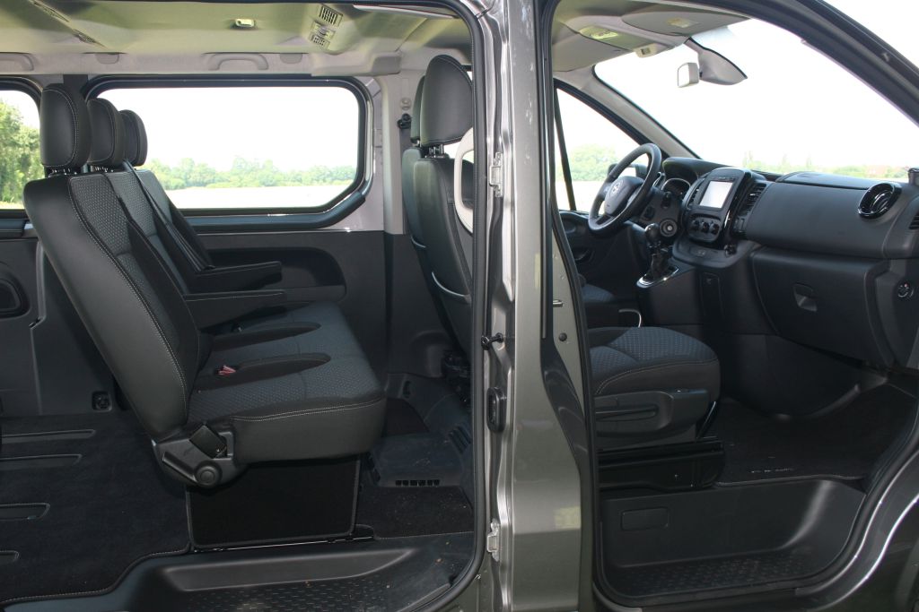 Opel Vivaro Combi Lang.