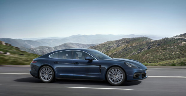 Porsche Panamera Turbo.