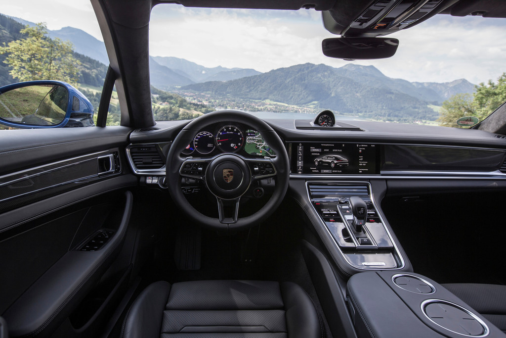 Porsche Panamera Turbo
