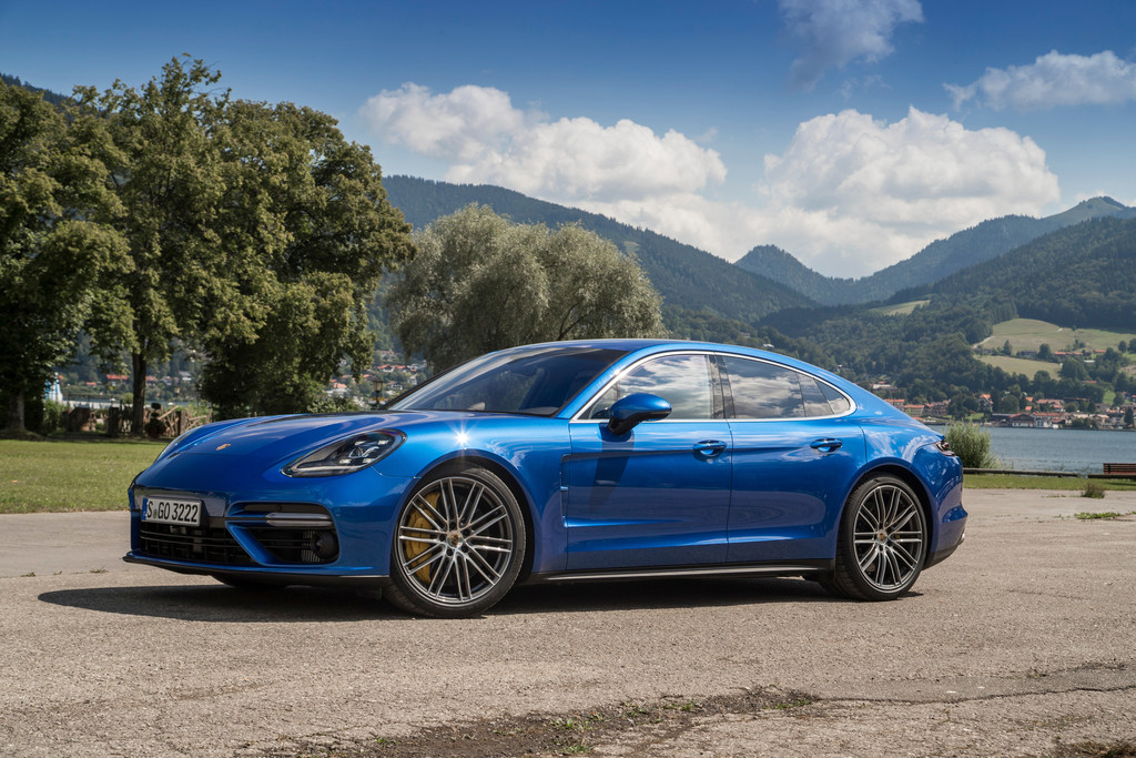 Porsche Panamera Turbo