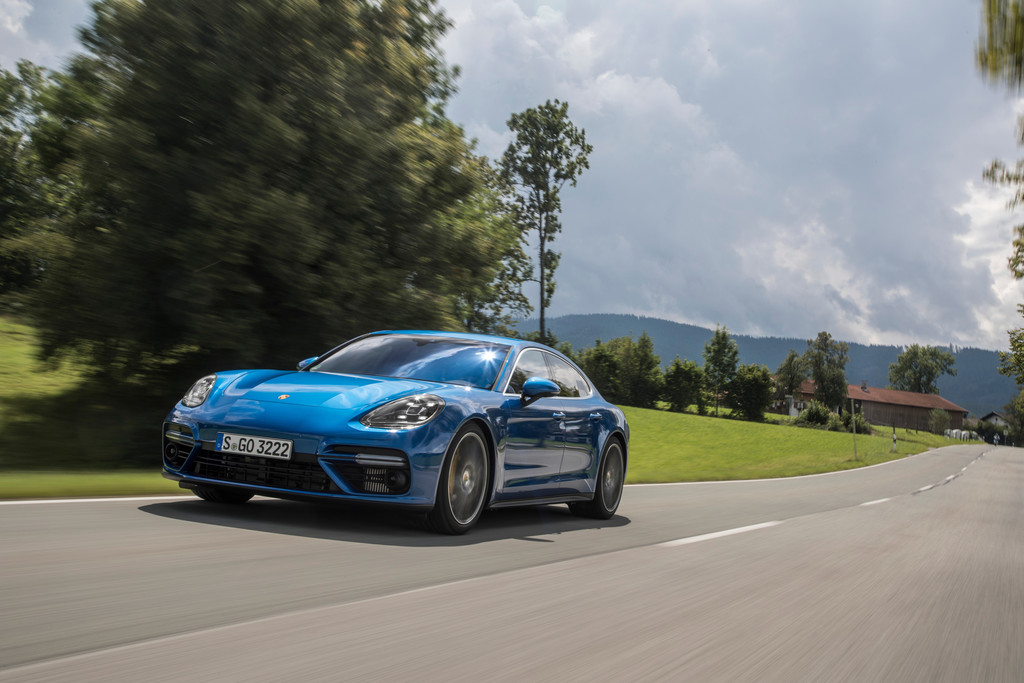 Porsche Panamera Turbo
