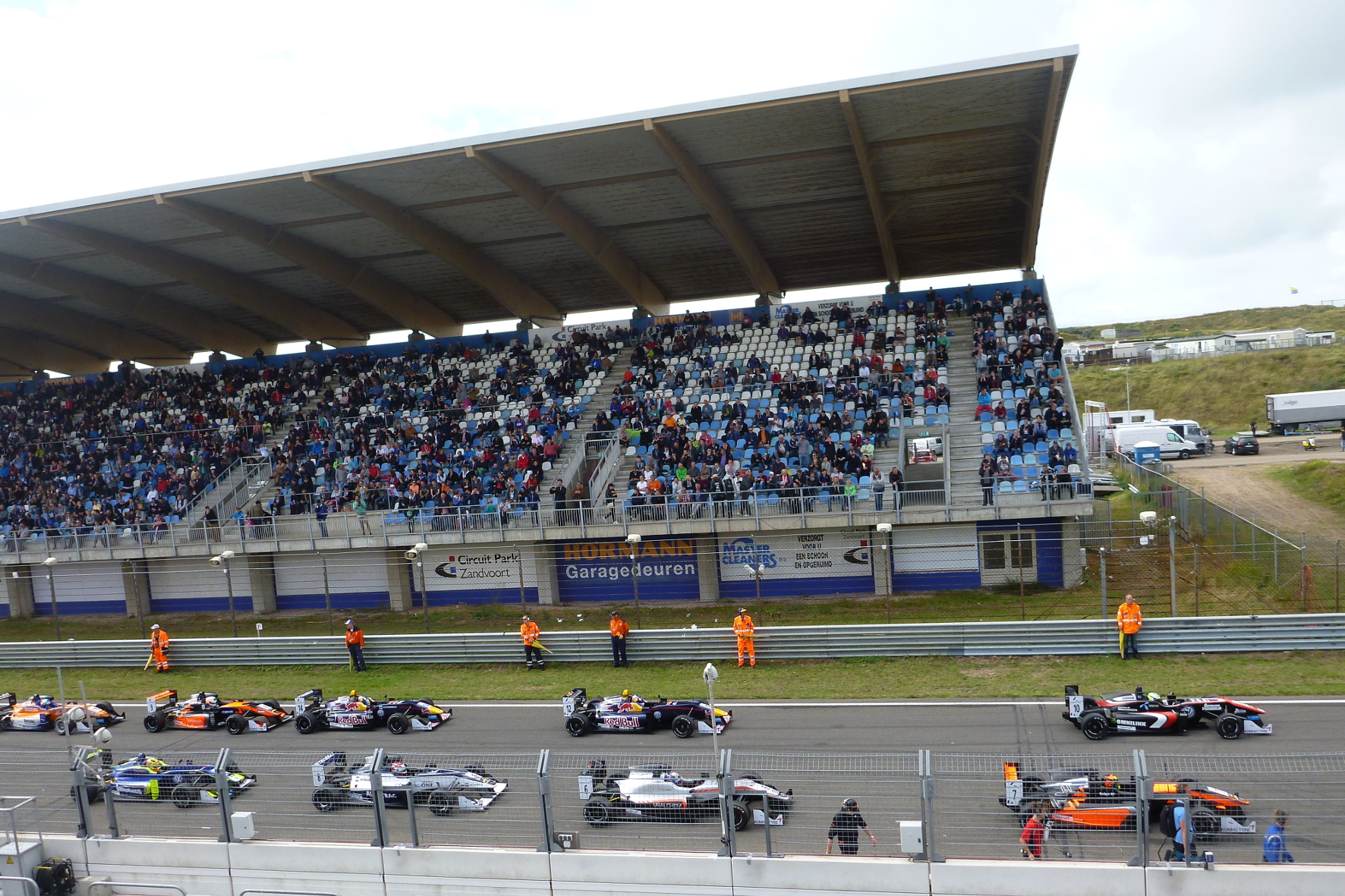 Den Start von der Pole-Position verdankt der Schwede seiner guten Leistung im Qualifying.