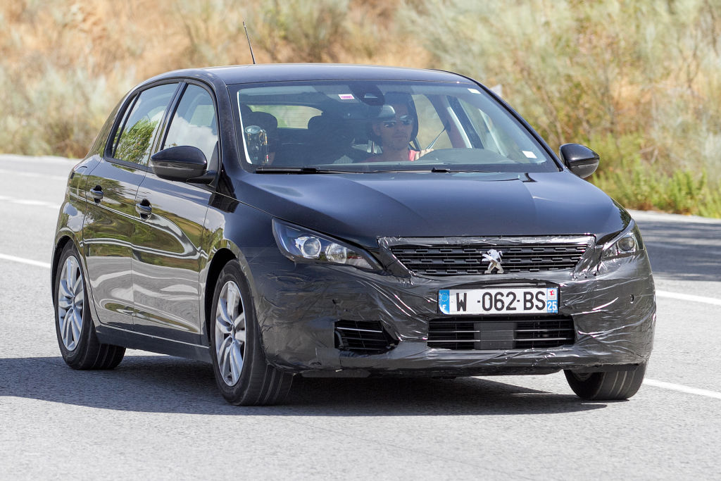 Der VW Golf-Rivale macht sich schick: Peugeot 308 Facelift für 2017