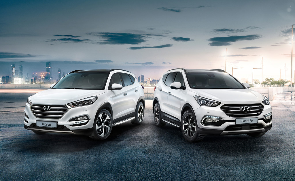 Hyundai Tucson „25 Jahre“ (l.) und Santa Fe „25 Jahre“