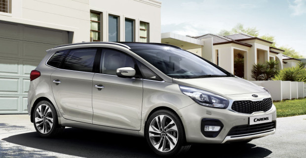 Kia Carens.