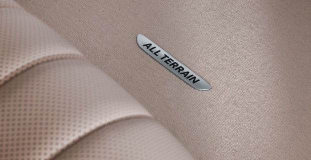 Erkennungsmarke auf den Fußmatten, für Wald- und Wiesen-Fahrer natürlich vorzugsweise in hellem Beige.