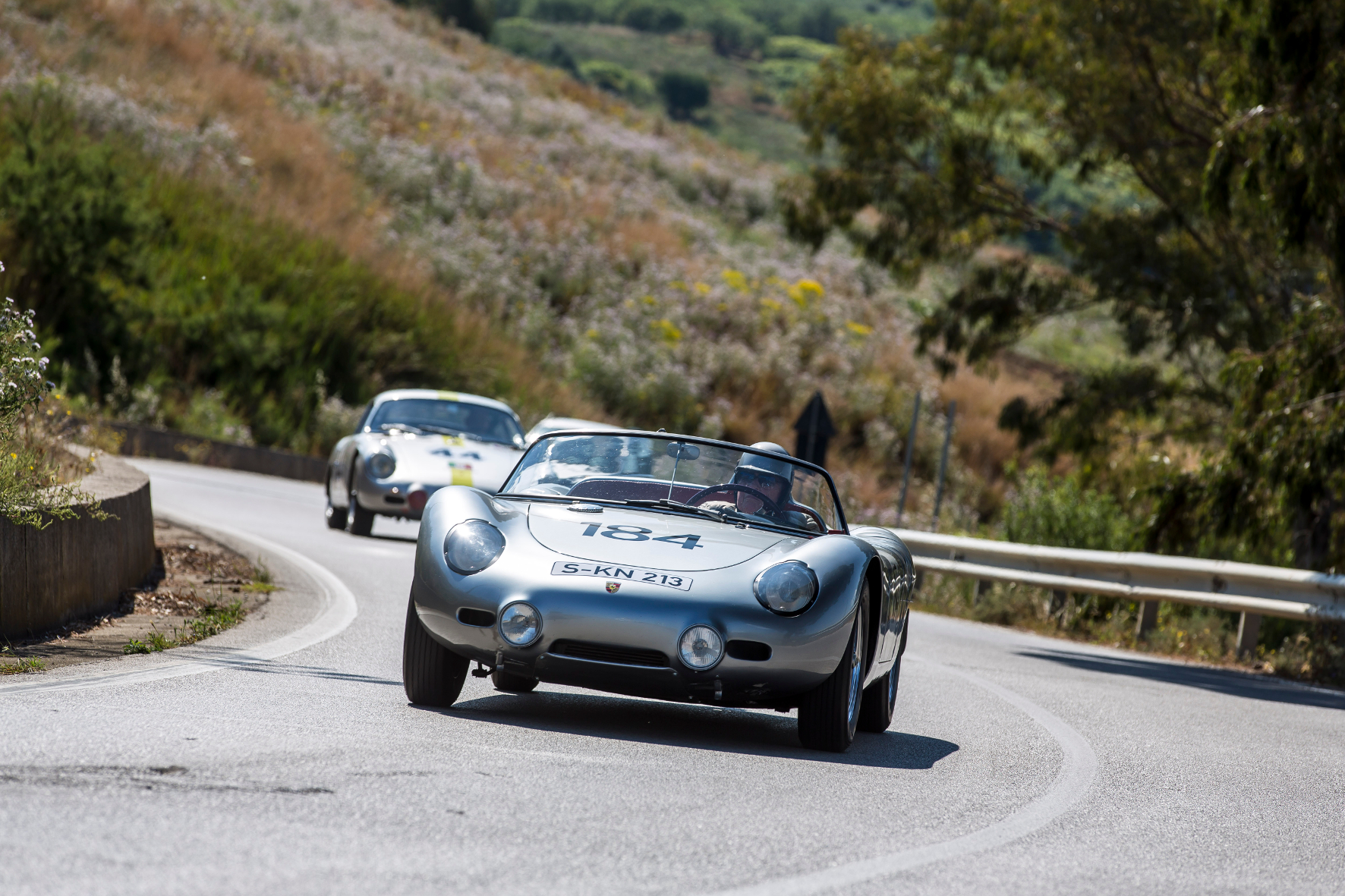 Zeitlos schön: der 718 RS 60 Spyder. Beim Berglauf am Rossfeld können die Fans den Sportwagen jetzt wieder bestaunen.